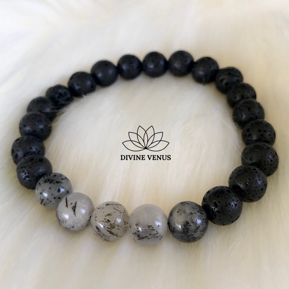 Tourmalinated Quartz x Lava Beads Stretch Bracelet - Picture 4 of 7